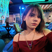 Няня, Алматы, улица Ауезова, Ботанический сад, Алина Александровна